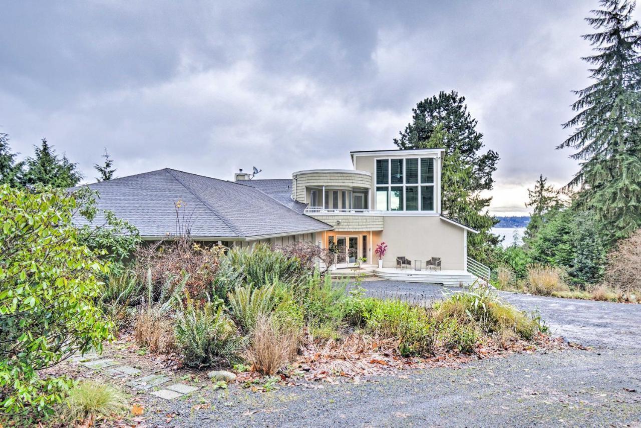 Unique Port Ludlow Home With 3 Decks And Hot Tub! Exterior photo